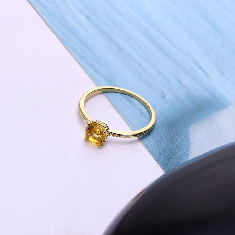 Anel de cristal amarelo natural simples e luxuoso japonês, joia minimalista e elegante, ideal para presente de aniversário. — foto 5