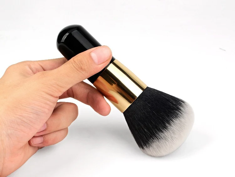 Title 2, Large Chubby Pier Loose Powder Brush Single App...