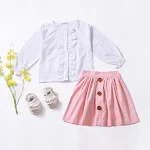 Conjunto Blusa de Renda Manga Longa para Bebê Menina e Saia Curta. Ideal para festas e eventos especiais, conforto e elegância. — foto 4
