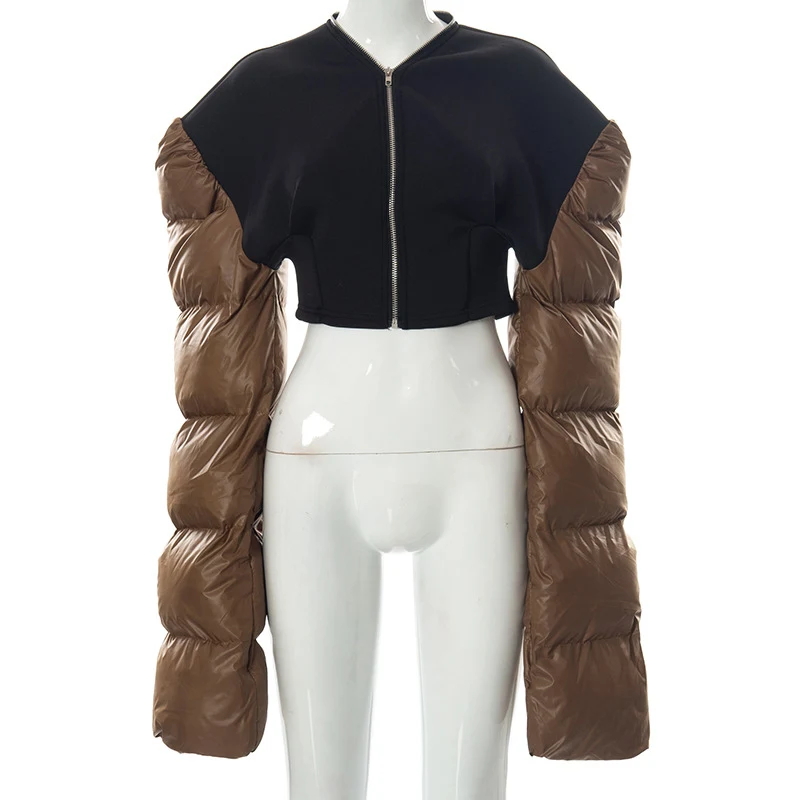 Damesmantel, slim fit en warm splicing. Perfect voor een elegante en warme look. Ideaal voor de winter. Combineert stijl en comfort. — foto 3