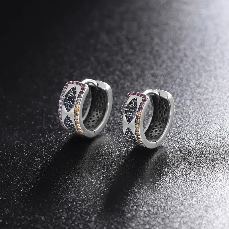 Anillo de plata de ley 925 con ojo turco azul, protección y estilo. Joyería elegante para uso diario o regalo especial. — foto 10