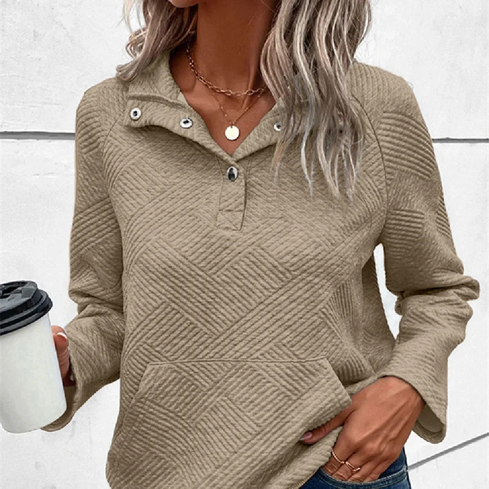 Top feminino de manga longa com decote em V, perfeito para combinar com tudo. Conforto e estilo em uma peça versátil para diversas ocasiões. — foto 13