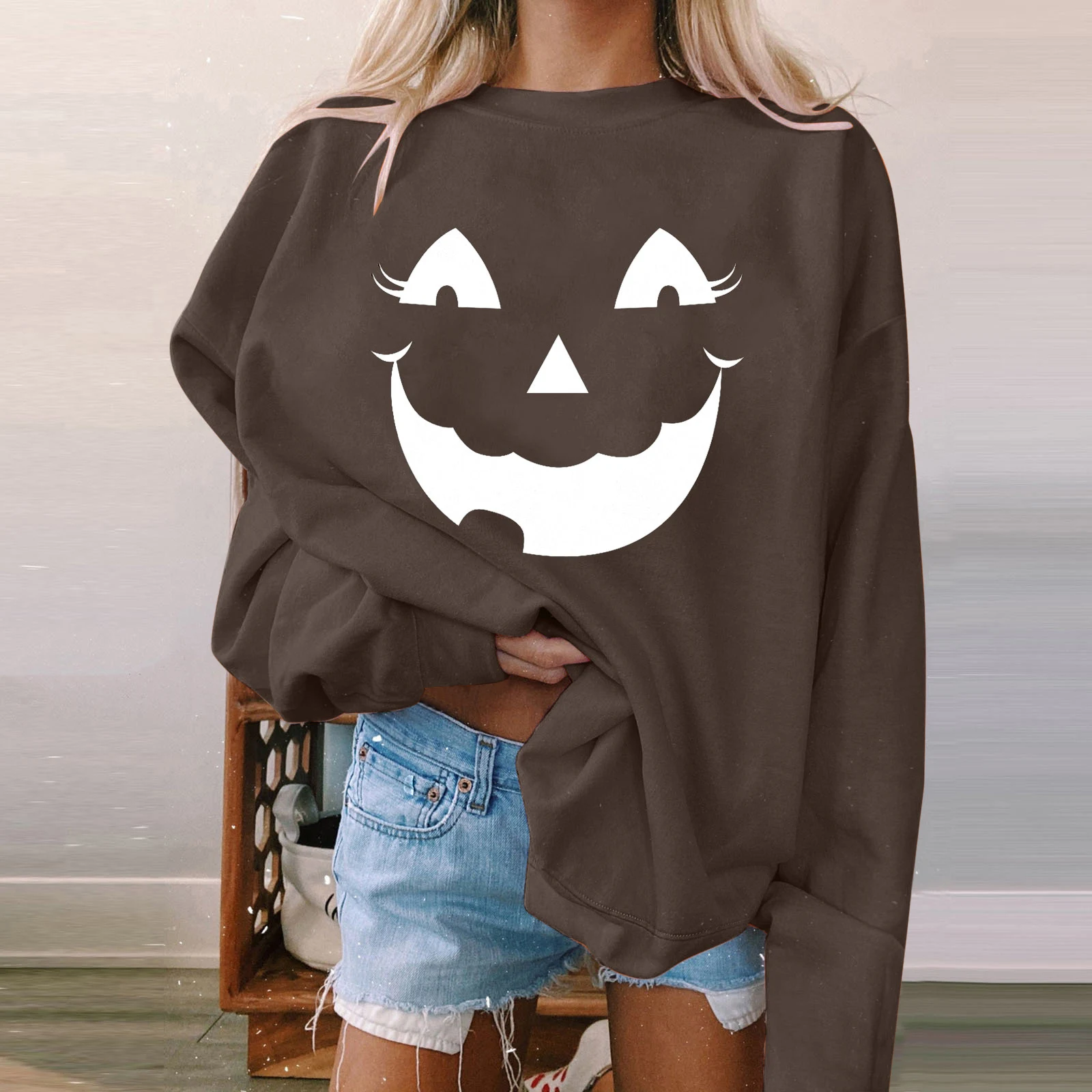 Felpa imbottita con stampa casual a maniche lunghe da donna di Halloween — foto 4