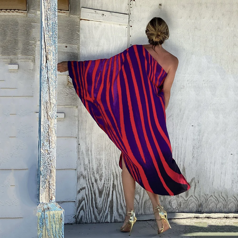 Vestido Soltinho de Praia com Ombro Caído para Férias, Conforto e Estilo Swing para Seus Momentos de Lazer à Beira-Mar — foto 3