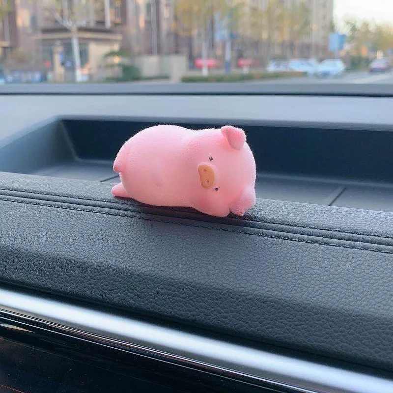 Cute Cartoon Pig Car Accessories for a Fun Ride. Brighten up your car's interior and make every journey a delightful and — photo 6