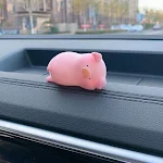 Cute Cartoon Pig Car Accessories for a Fun Ride. Brighten up your car's interior and make every journey a delightful and — photo 6