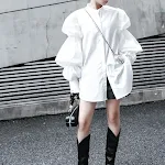 Women's Fashion Personality Puff Sleeve Loose Shirt. Offers comfortable, relaxed fit and stylish look for everyday wear. — photo 3