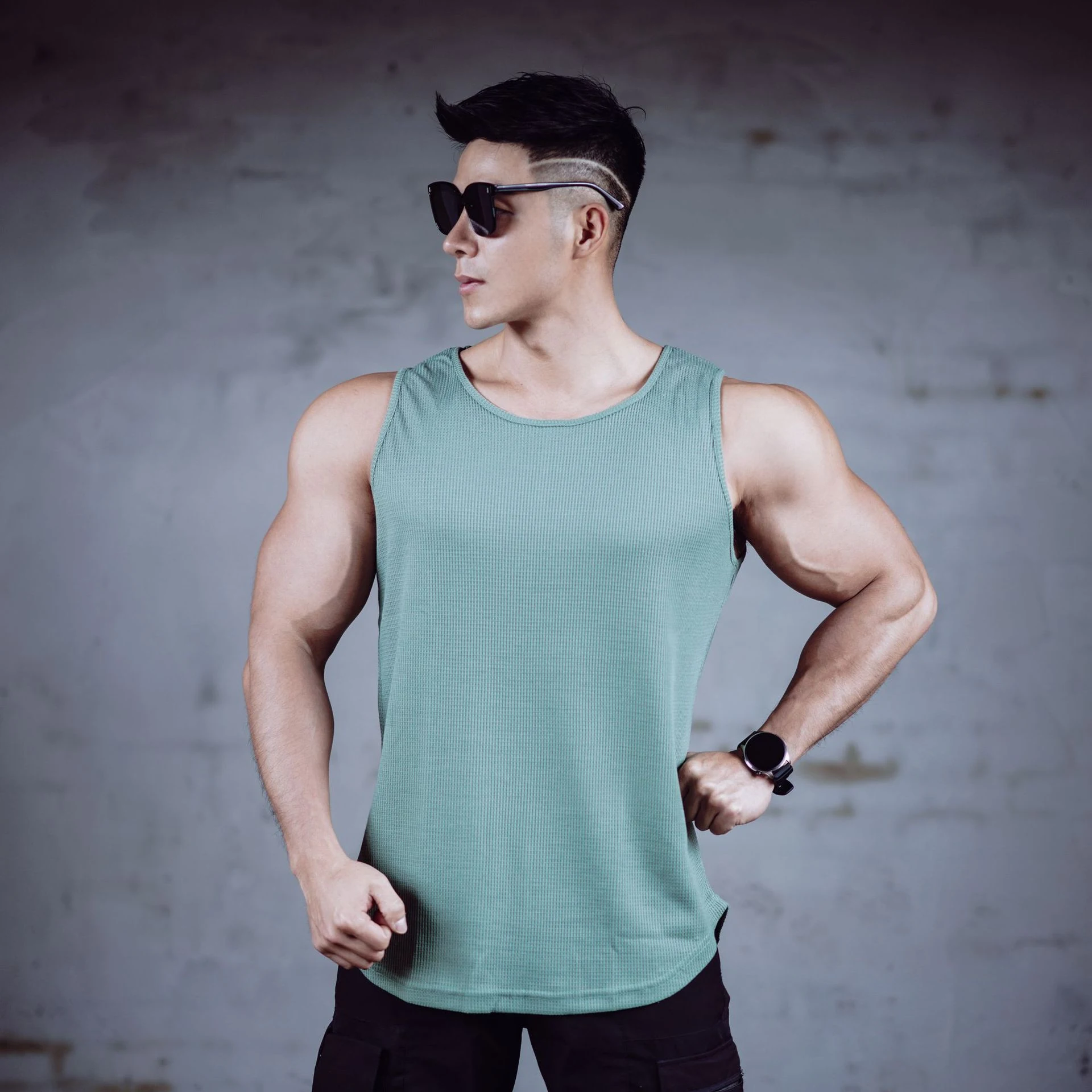 Title 6, Leichtes, schnell trocknendes Sport-Tanktop für...