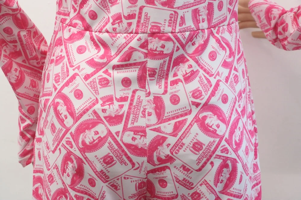 Title 10, Sexy jumpsuit-pyjama