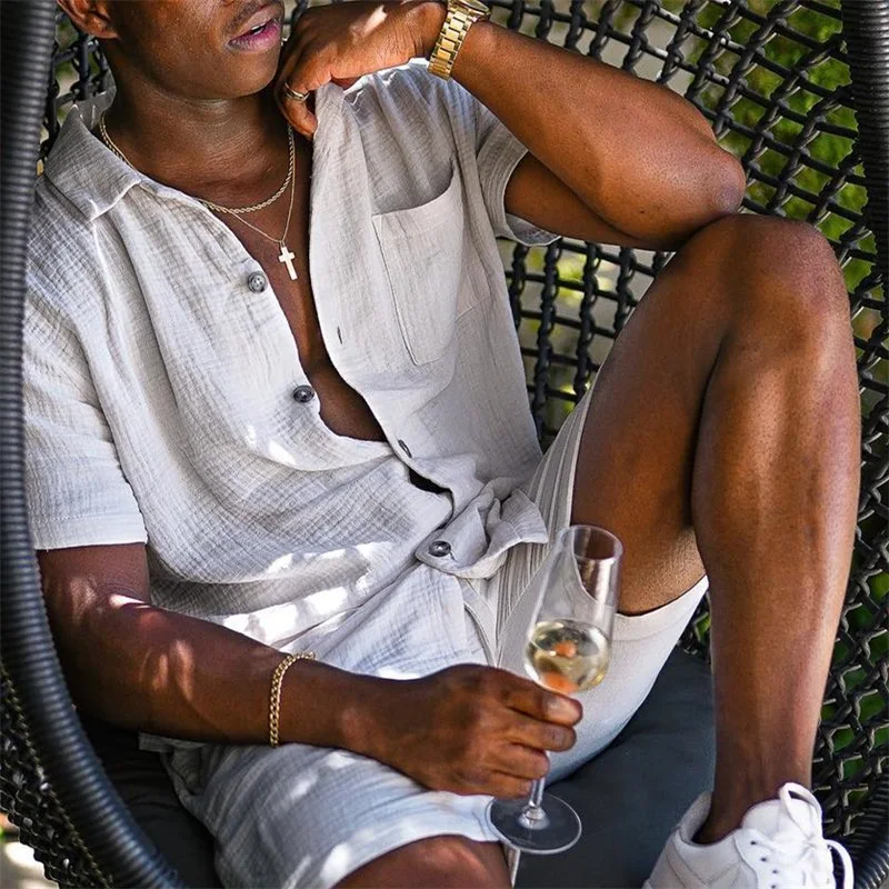 Title 3, Mens solid color cotton and linen short-sleeve...
