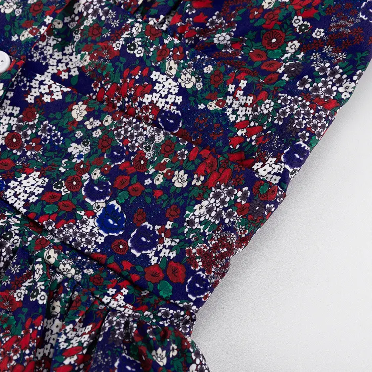 Dames halterjurk met korte mouwen en print Stijlvolle en comfortabele zomerjurk. Ideaal voor casual gelegenheden en feestjes. Een must-have voor elke garderobe. — foto 11