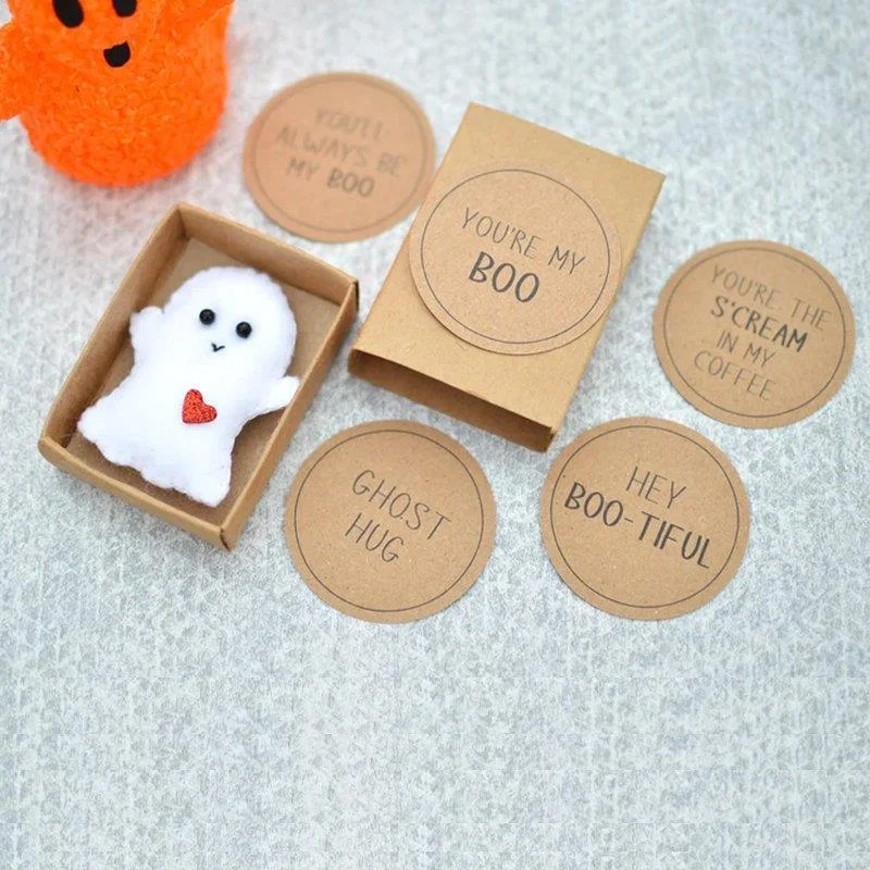 Presente fofo de Halloween Mini fantasma abraço amor caixa de fósforos cartão de saudação Demonstre afeto com este mimo encantador — foto 10