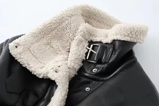 Title 13, Cappotto corto American Street da donna Un capp...