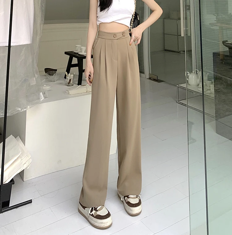Ženske opuštene casual pantalone visokog struka, široke nogavice. Udobne i moderne, savršene za svakodnevne aktivnosti i elegantan izgled. — foto 10