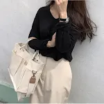 With magnetic buckle