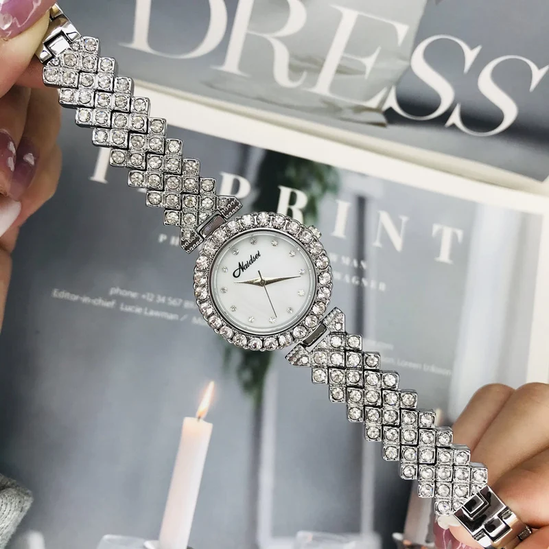 Title 7, Relógio feminino de luxo com diamantes, mostrad...