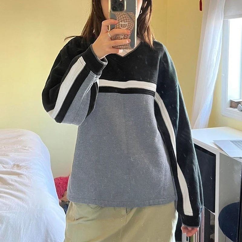 Contrasterende kleur gestreepte stiksels voor dames, klein ontwerp met V-hals, loszittende casual trui voor dames — foto 13