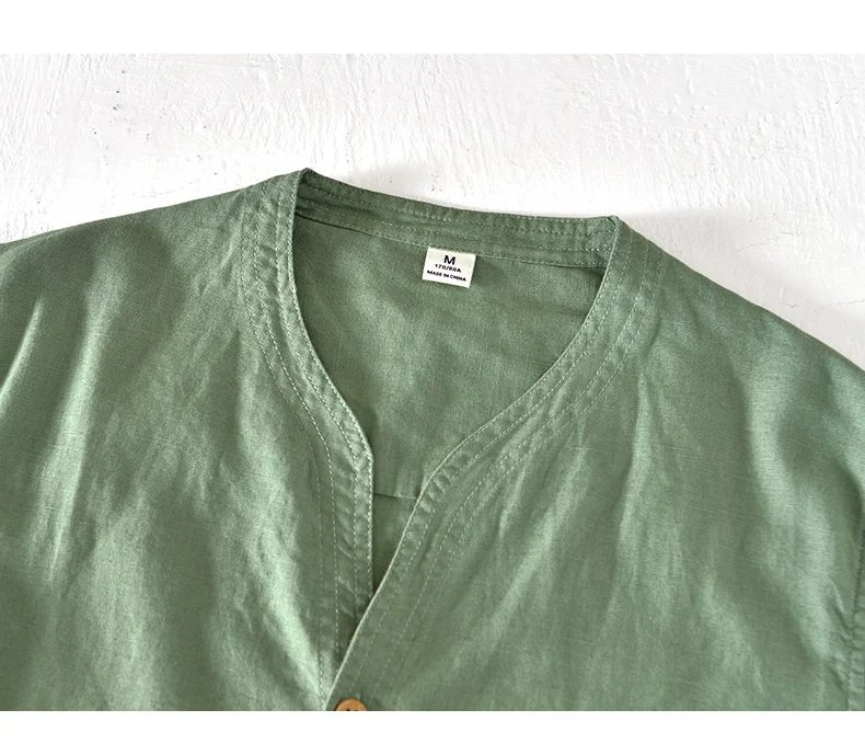 Title 25, Mens stand collar solid color pullover short s...
