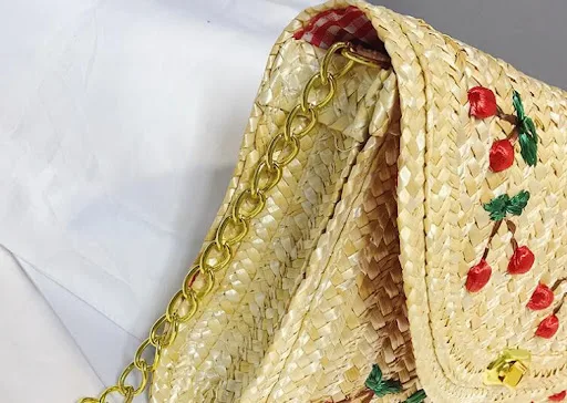 Title 7, Hand-embroidered Straw Woven Straw Fruit Bag