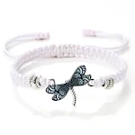 Pulseira de verão com laço e monstrinho, tecida à mão. Ideal para crianças, um presente perfeito e divertido para os dias quentes. — foto 36