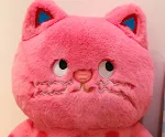 Almofada de gato com bolinhas fofa, boneca de pelúcia, macia e aconchegante, perfeita para abraçar e decorar quartos. — foto 1