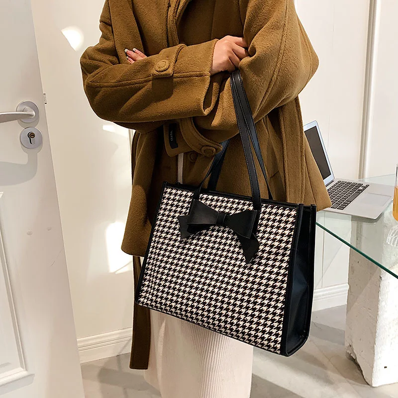 Title 3, Bolsa de ombro feminina Bow Houndstooth, modern...