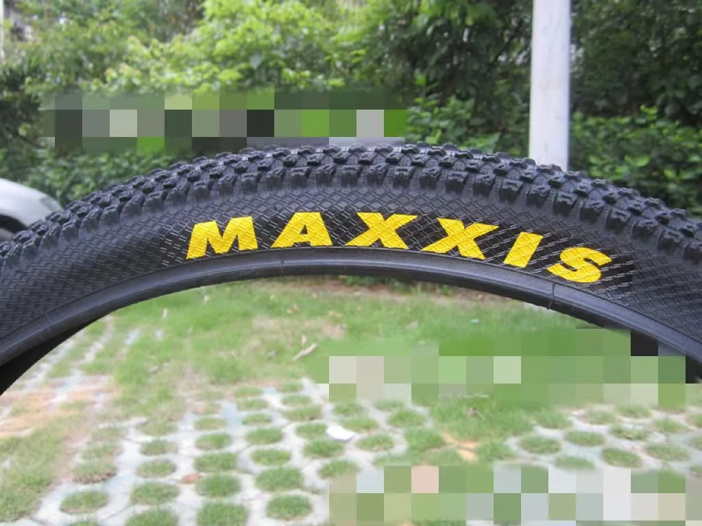 Ultralight Mountain Bike Puncture Proof Tire Ride with Confidence Experience Lightweight Durability Superior Protection — photo 1