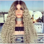 Grote golvende gouden krullen synthetisch haar - Lange krullenpracht voor een spectaculaire look! Een prachtige pruik die je zelfvertrouwen geeft. — foto 3