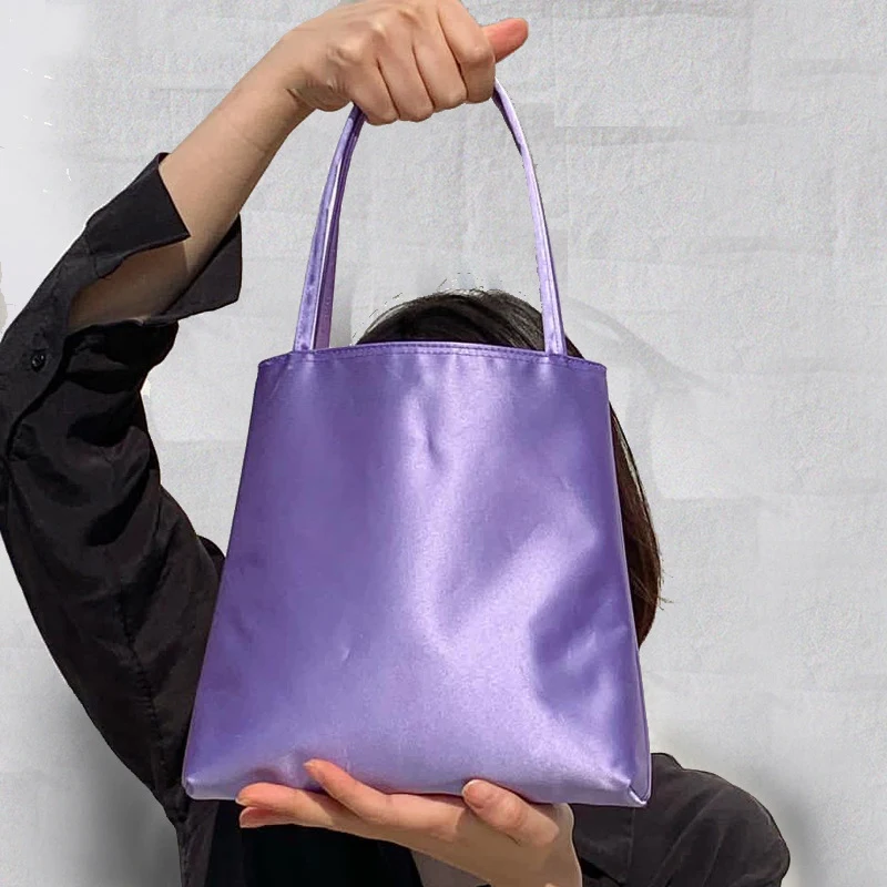 Bolsa feminina nova moda design simples e elegante Perfeita para uso diário Compartimento interno espaçoso Ideal para looks modernos e sofisticados — foto 7