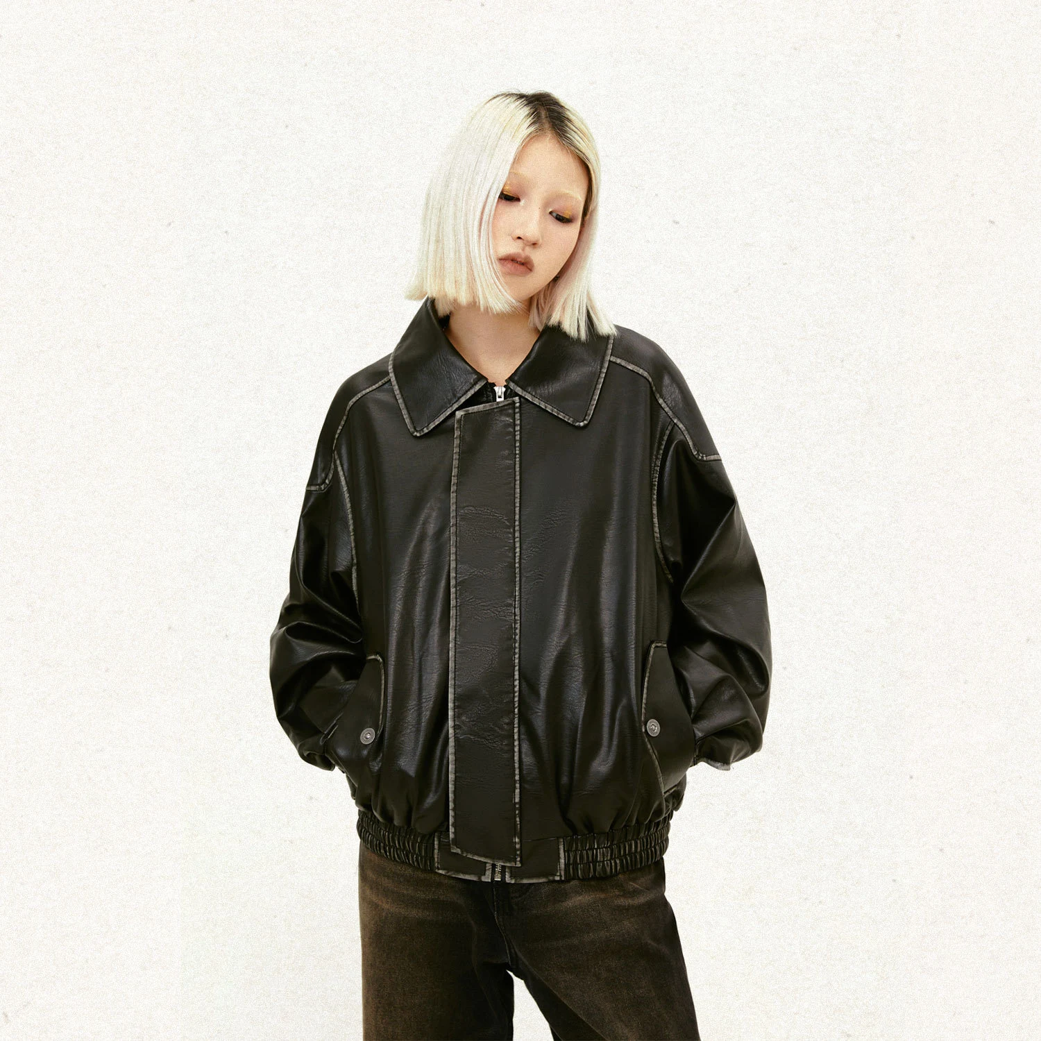 American Retro Maillard Distressed Leather Coat. Authentic vintage style for a bold, durable look. Comfort and timeless — photo 2