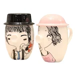 Caneca de cerâmica criativa de desenho animado com tampa. Desfrute de suas bebidas com estilo, ideal para café, chá e momentos de relaxamento. — foto 3