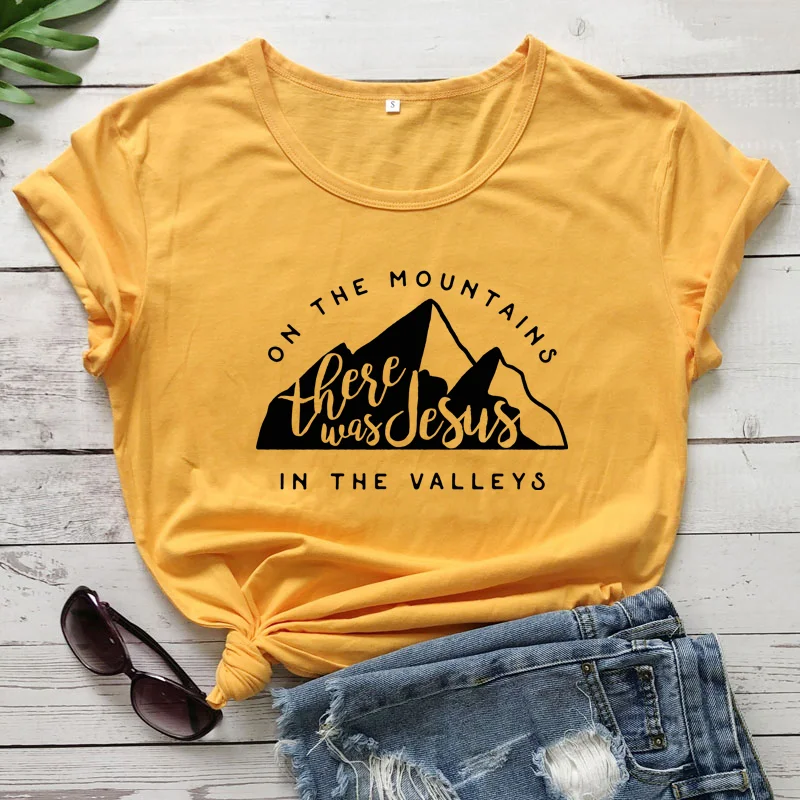 On There Is Jesus In The Valley T-Shirt, lässiges christliches Bibel-T-Shirt für Damen — foto 17