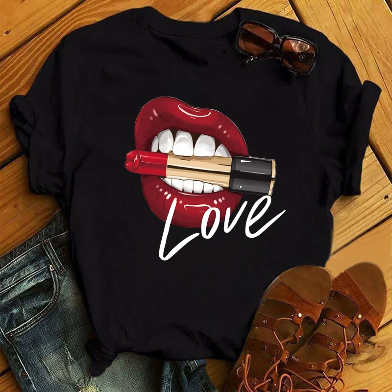 Title 6, Poker Spades Sequin Lip Print Loose Short Sleeves