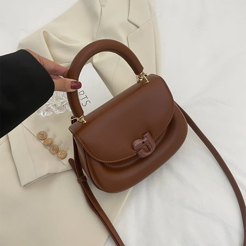 Bolsa Casual Minority Feminina, Cross Body de Um Ombro, Ideal para o Dia a Dia, Conforto e Estilo em Um Só Acessório — foto 10