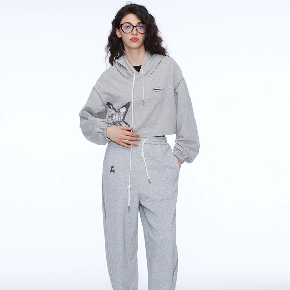 Retro Sports Casual Pants for Men and Women. Comfortable and stylish vintage-inspired pants. Perfect for everyday wear a — photo 6