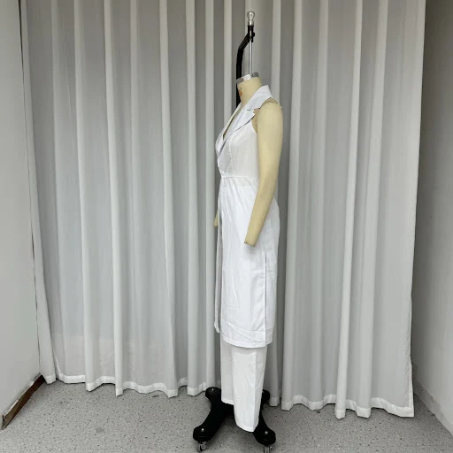 Title 7, Womens Suit Fall Lapels Sleeveless Solid Color...