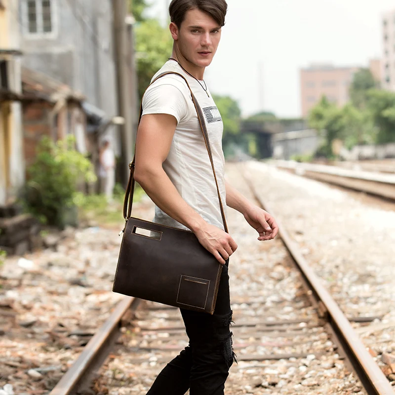 Bolsa de mão casual de couro, transversal, mensageiro, Crazy Horse. Leve seus pertences com estilo e conforto. Design rústico e durável. — foto 5
