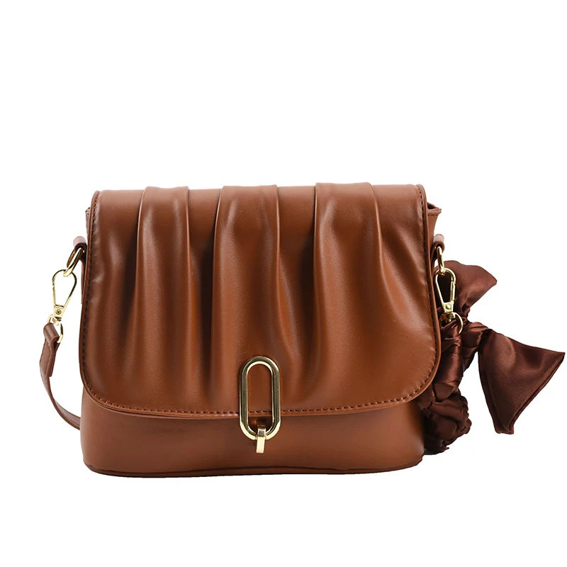 One-Shoulder Messenger Pleated Cloud Bag – Stylish and spacious bag with pleated design, perfect for carrying essentials — photo 1