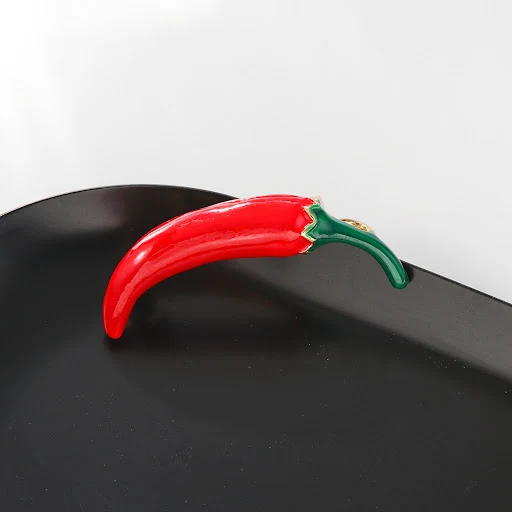 Title 4, Broche de legumes com liga de óleo gotejante cr...