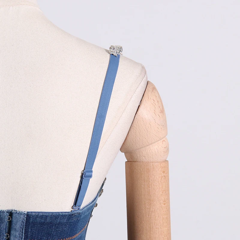 Back Zipper Fly Denim Crystal Stitching Vest for a stylish, modern look. Elevate any outfit with this comfortable, eye-c — photo 6