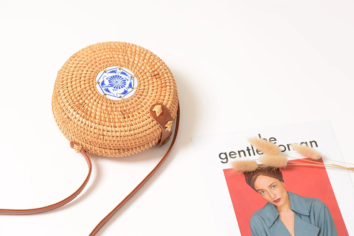 Rattan Ins Mini Bag Hollow Bols — foto 3