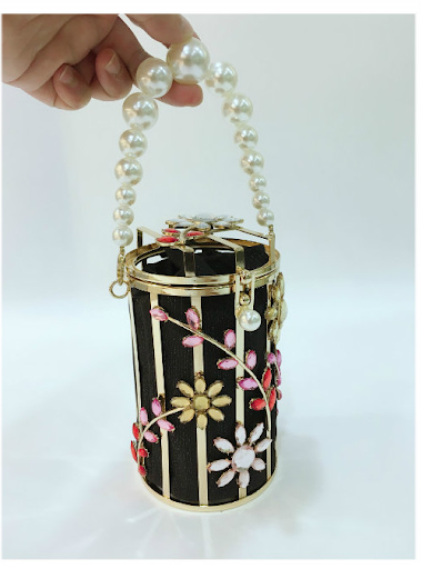 Title 4, Crystal Flowers Evening Bag Women New Cute Roun...