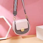 Dames mini schoudertas met diagonale schouderriem, western stijl, eenvoudig, casual, vierkant met klep. Ideaal voor dagelijks gebruik. — foto 3