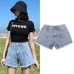 Pantaloncini di jeans a gamba larga da donna, l'ideale per l'estate. Comodi, versatili e alla moda. Perfetti per un look casual e fresco. — foto 2