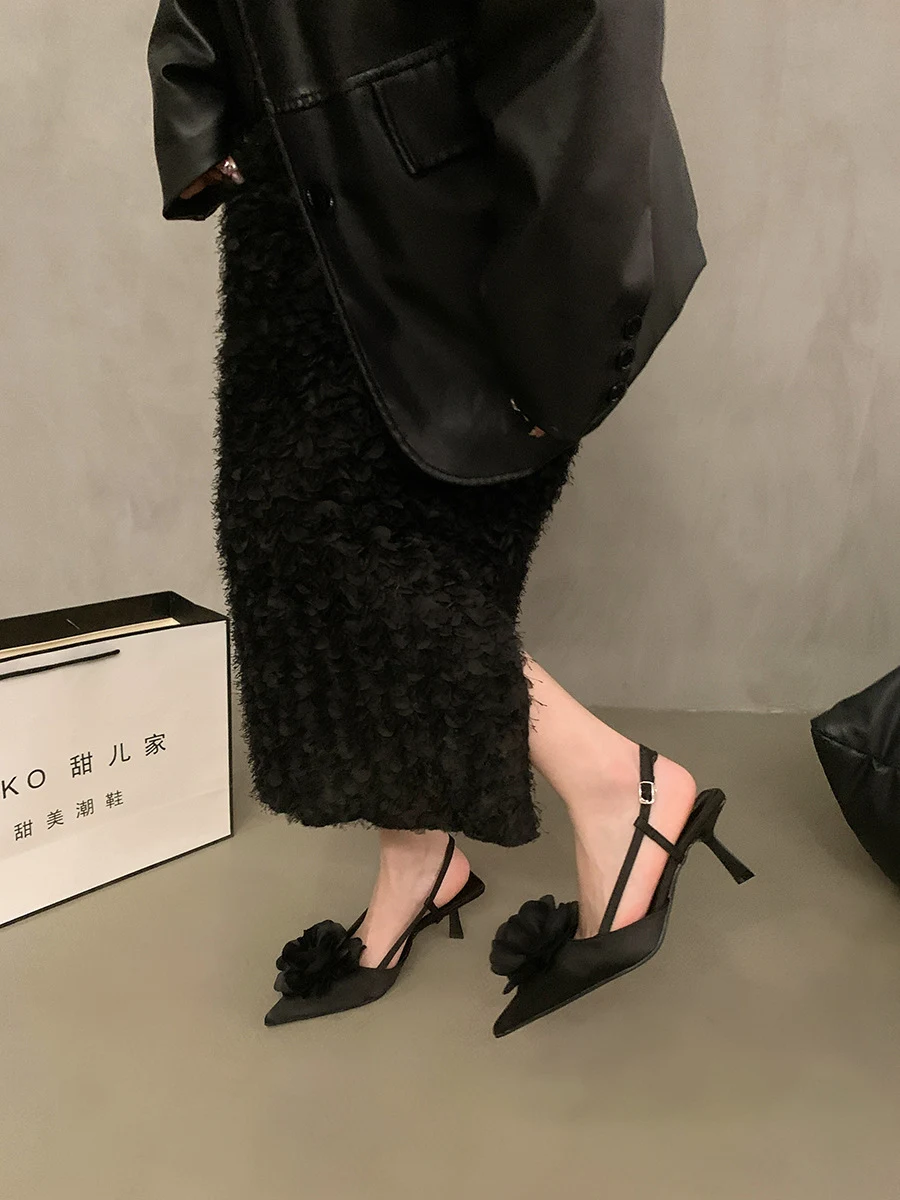 Title 10, Design Flower High Heels French Closed Toe Sand...