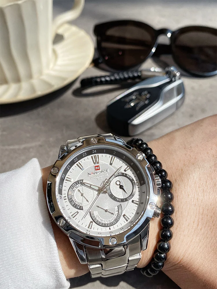 Relógio Casual Executivo Masculino Branco Sofisticado Temperamento Elegante Conforto e Estilo para o Trabalho — foto 1