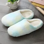 Color green