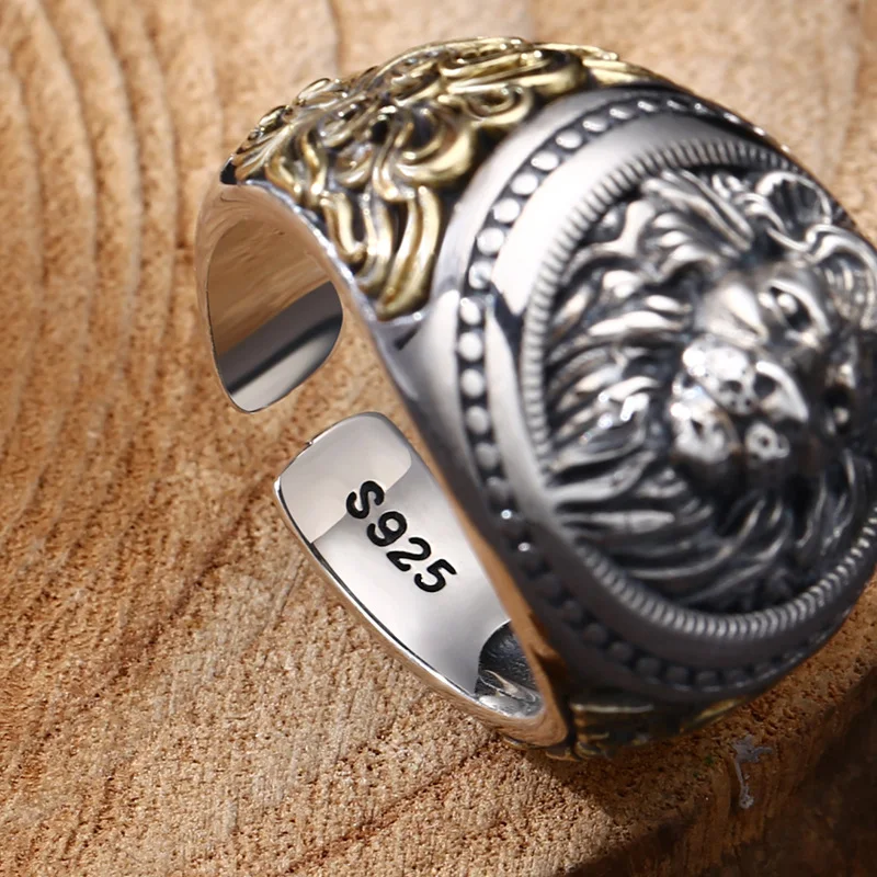 Anel de prata 925 com leão vintage envelhecido. Joia masculina, elegante e com estilo retrô, um acessório perfeito para usar. — foto 1