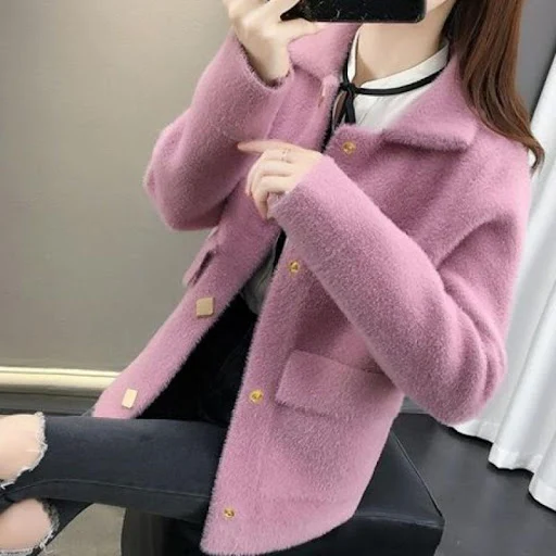Title 4, Chaqueta de visón impermeable