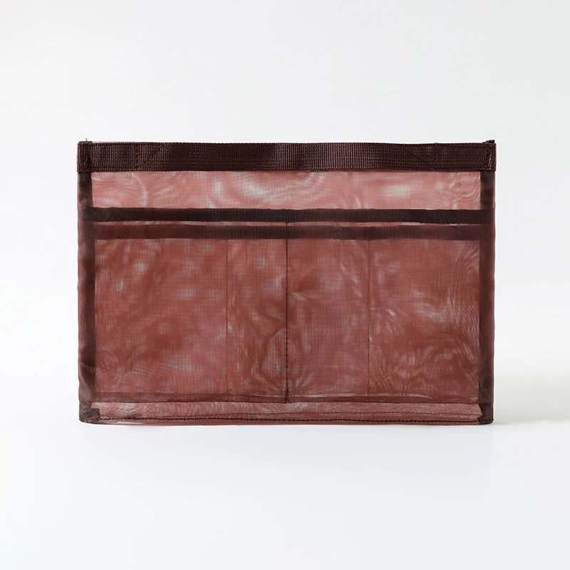 Necessaire de moda feminina com personalidade e armazenamento, perfeita para guardar maquiagem e produtos de higiene com estilo e praticidade. — foto 4